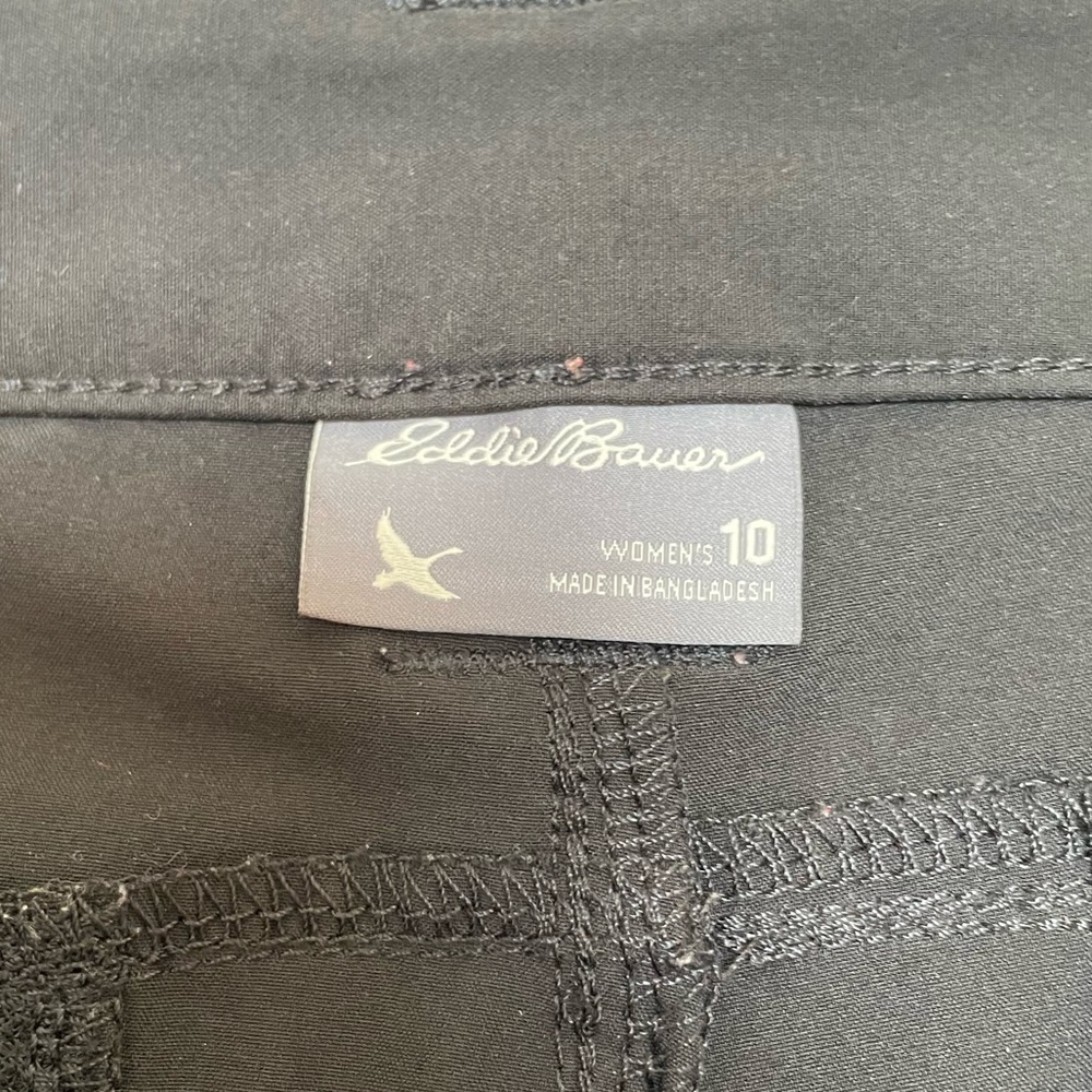 Eddie Bauer Black Hiking shorts - Picture 7 of 8